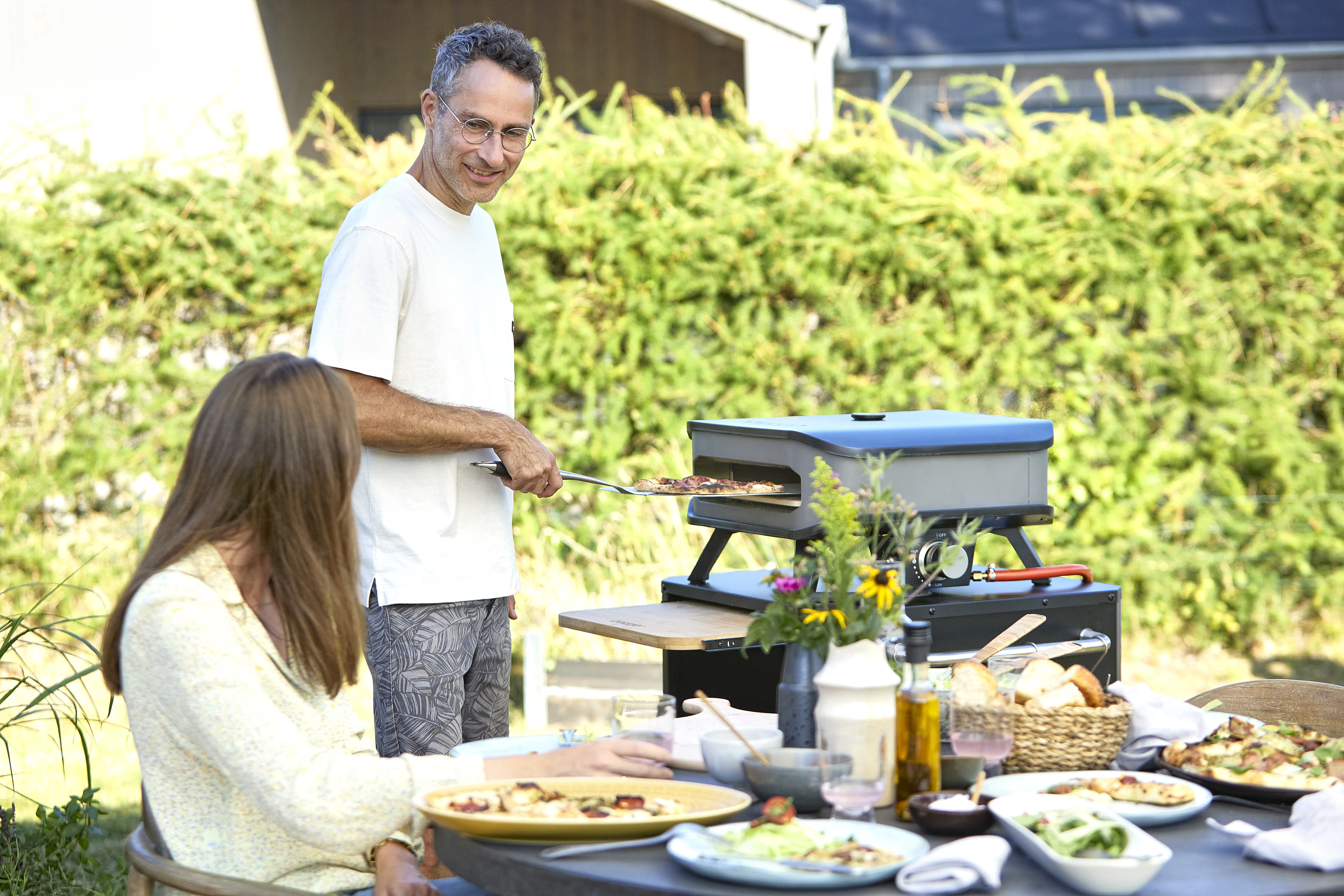 13" Electric Pizza Oven with Pizza Stone and Door - Image 5