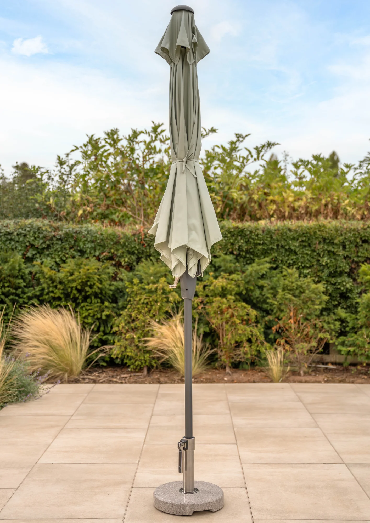 15kg Round Parasol Base Granite - Image 4