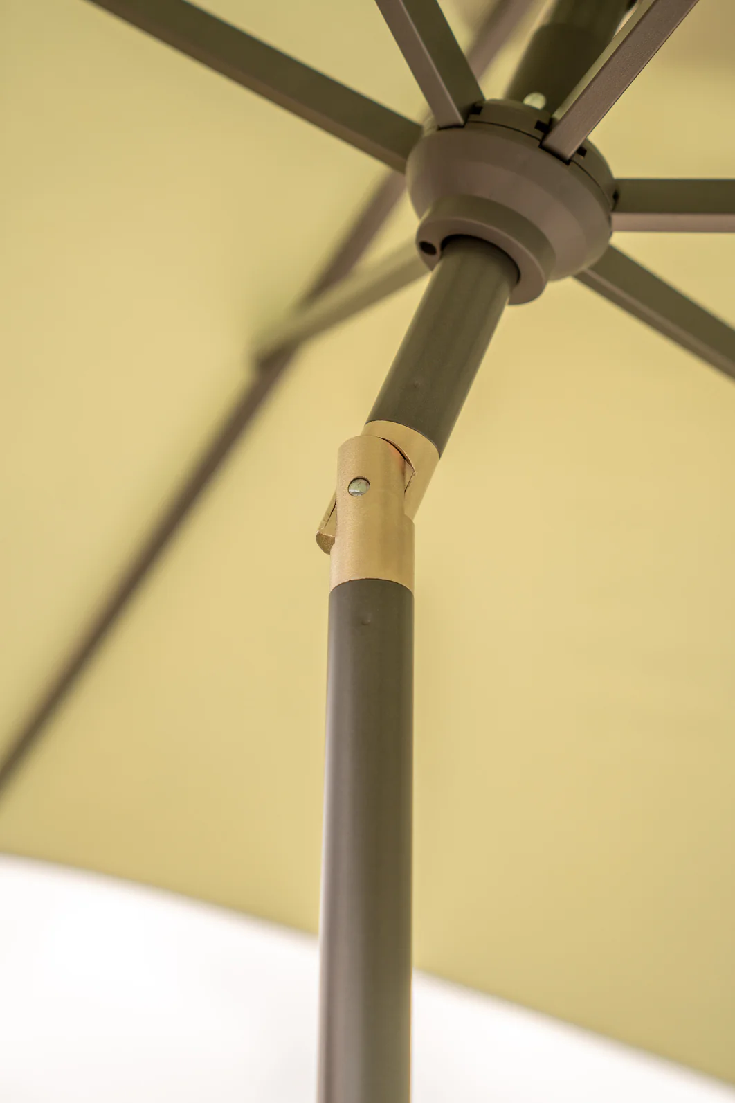 2.5M Wind Up Parasol with Auto Tilt & Night Cover - Image 8