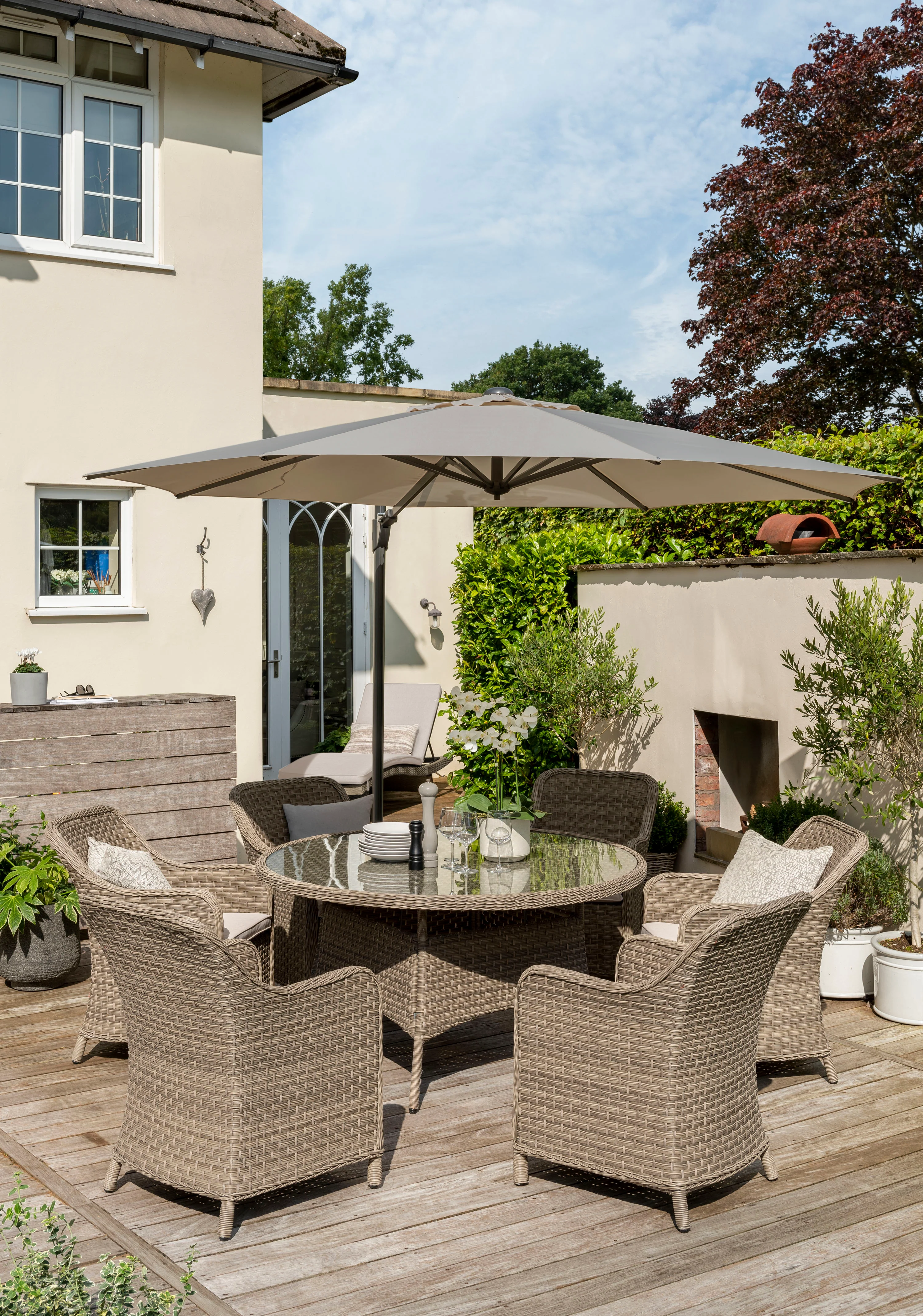 Kettler Charlbury Wicker 6 Seat Dining Set with Round Table - Image 5