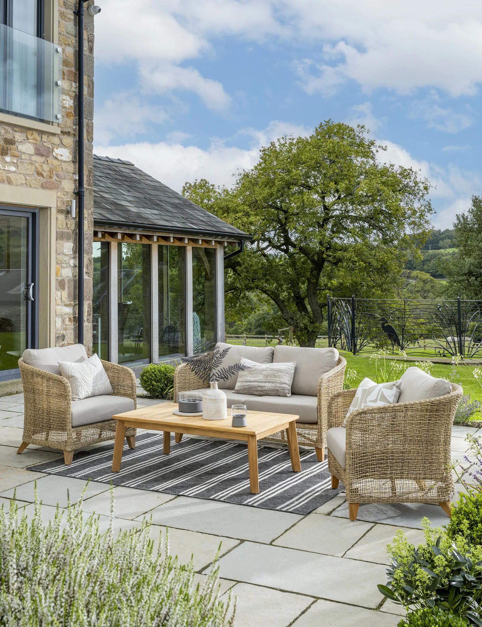 Durban 2 Seat Sofa - Image 3