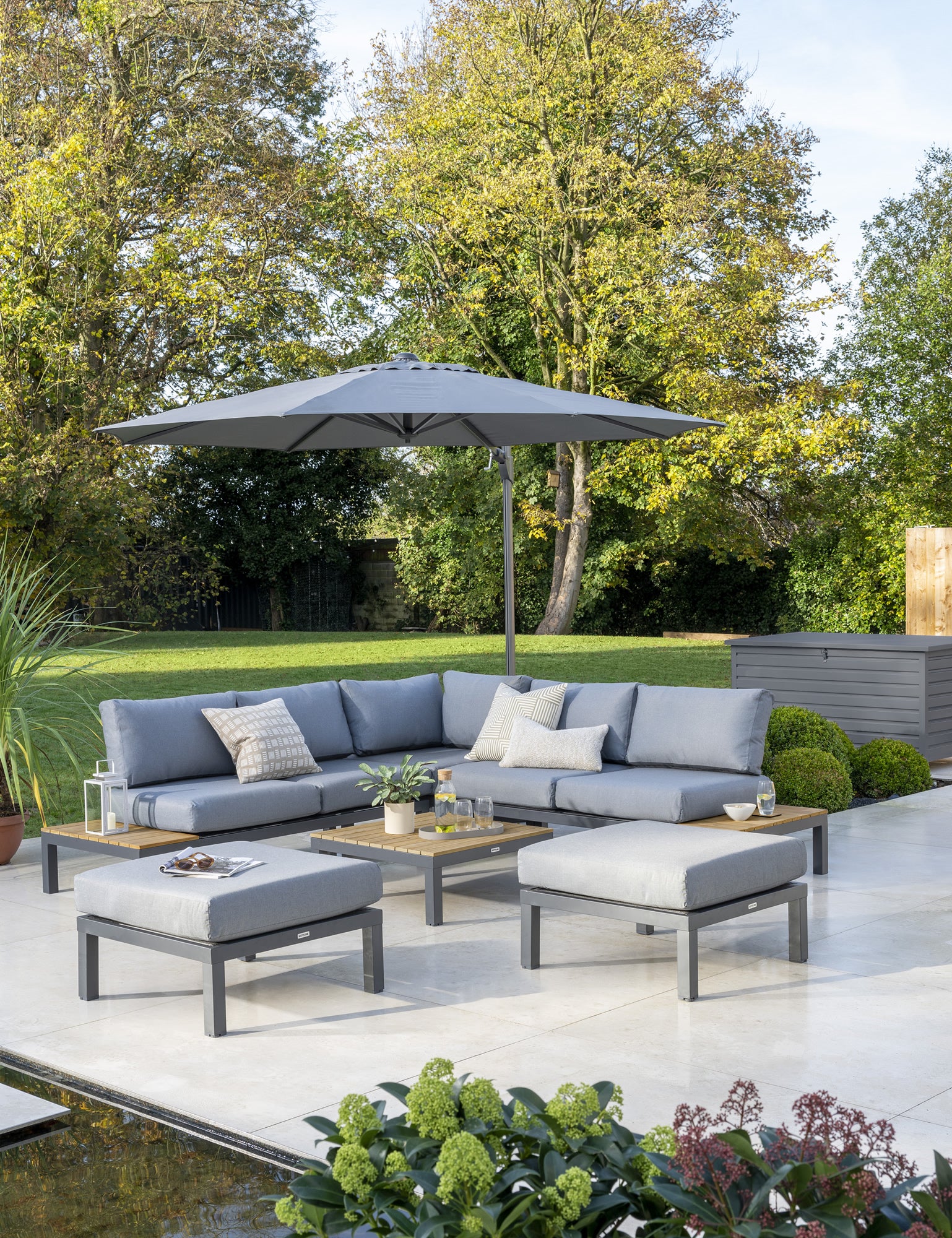 elba Signature Standard Low Lounge Corner Set (Grey) - Image 5