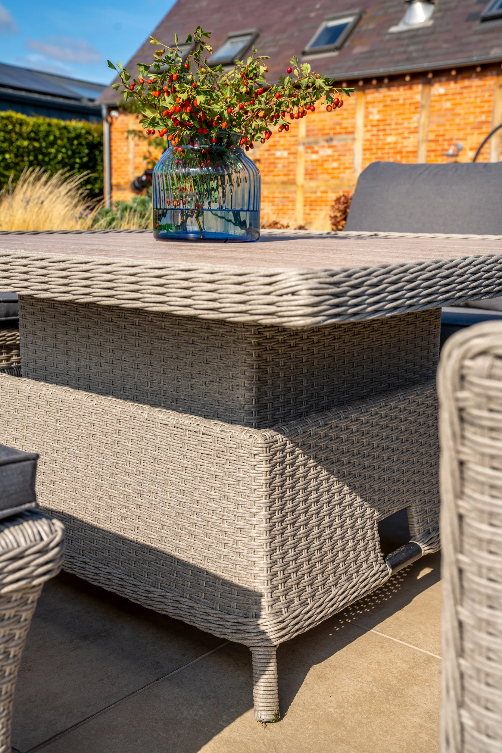 Foxley Square Wicker Corner Set with 120x120cm High/Low Table - Image 6