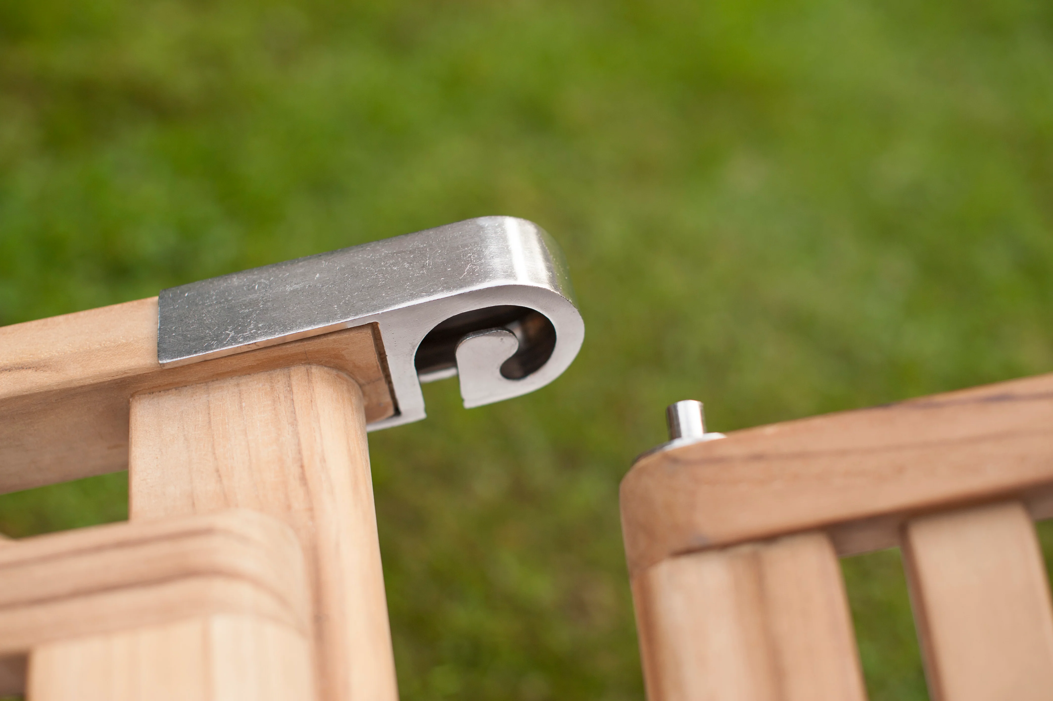 Hampton Steamer Chair - Image 4
