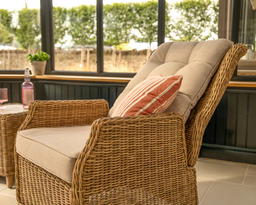 Hazel Wicker Companion Set with Reclining Armchairs - Image 6