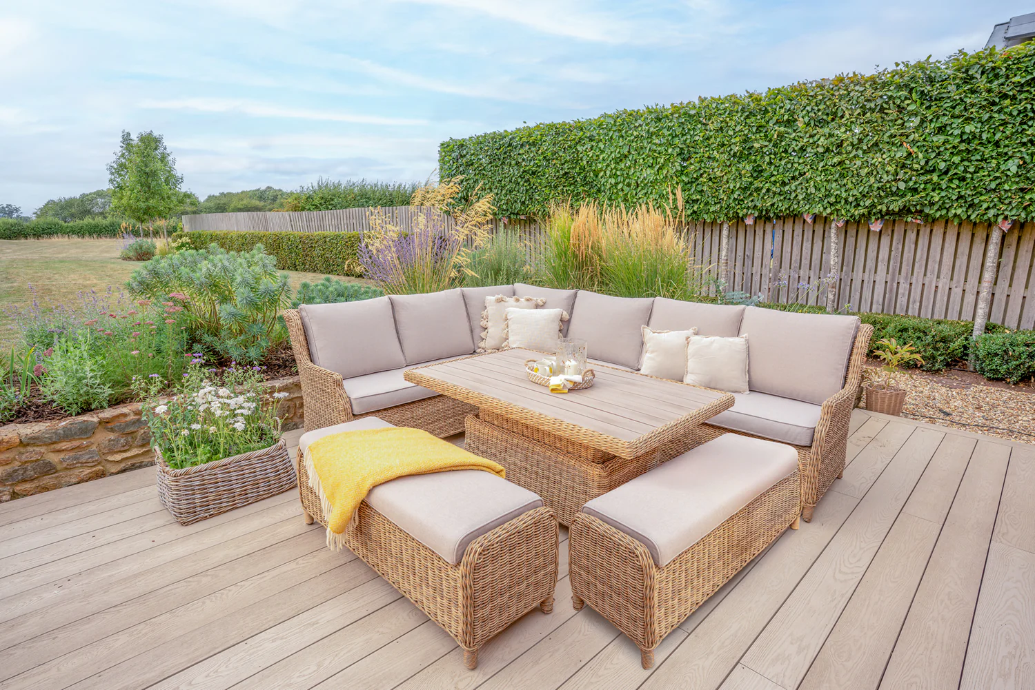 Hazel Wicker Corner Set with 150x90cm Rectangular High/Low Table - Image 4