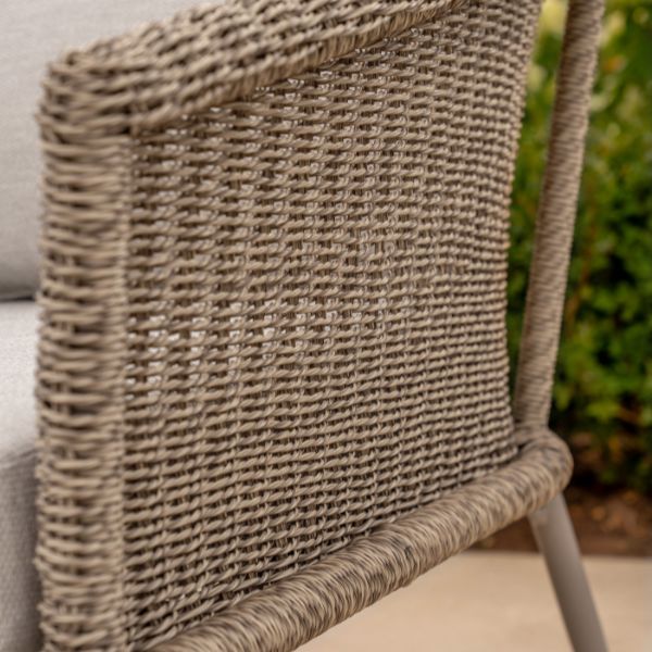 Isla 5 Seat Wicker Lounge Set - Image 3