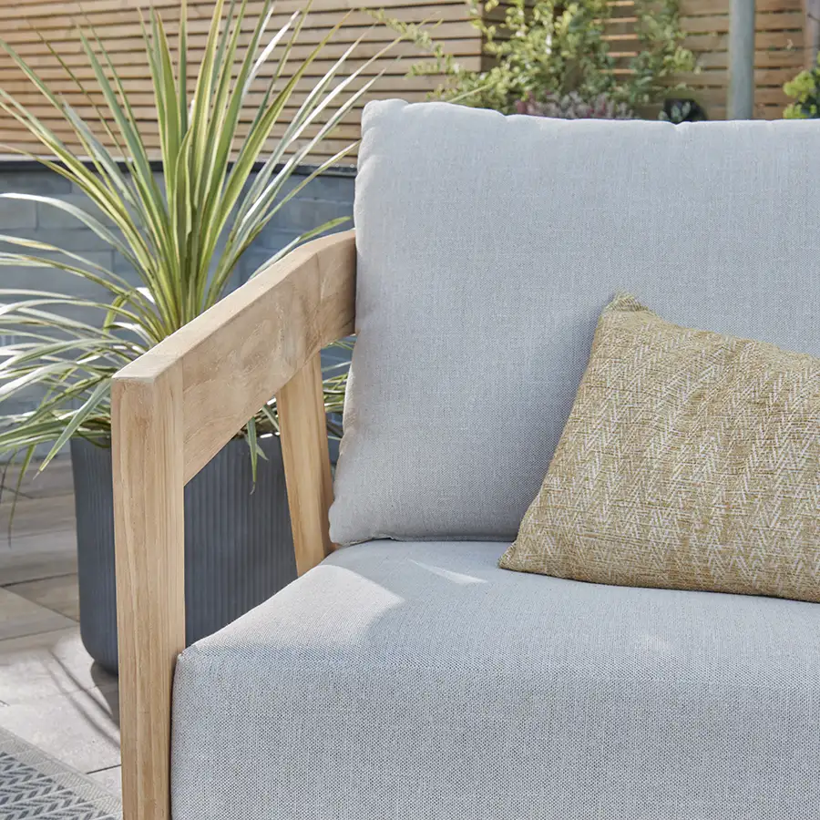 Kubu Lounge Chair - Image 3