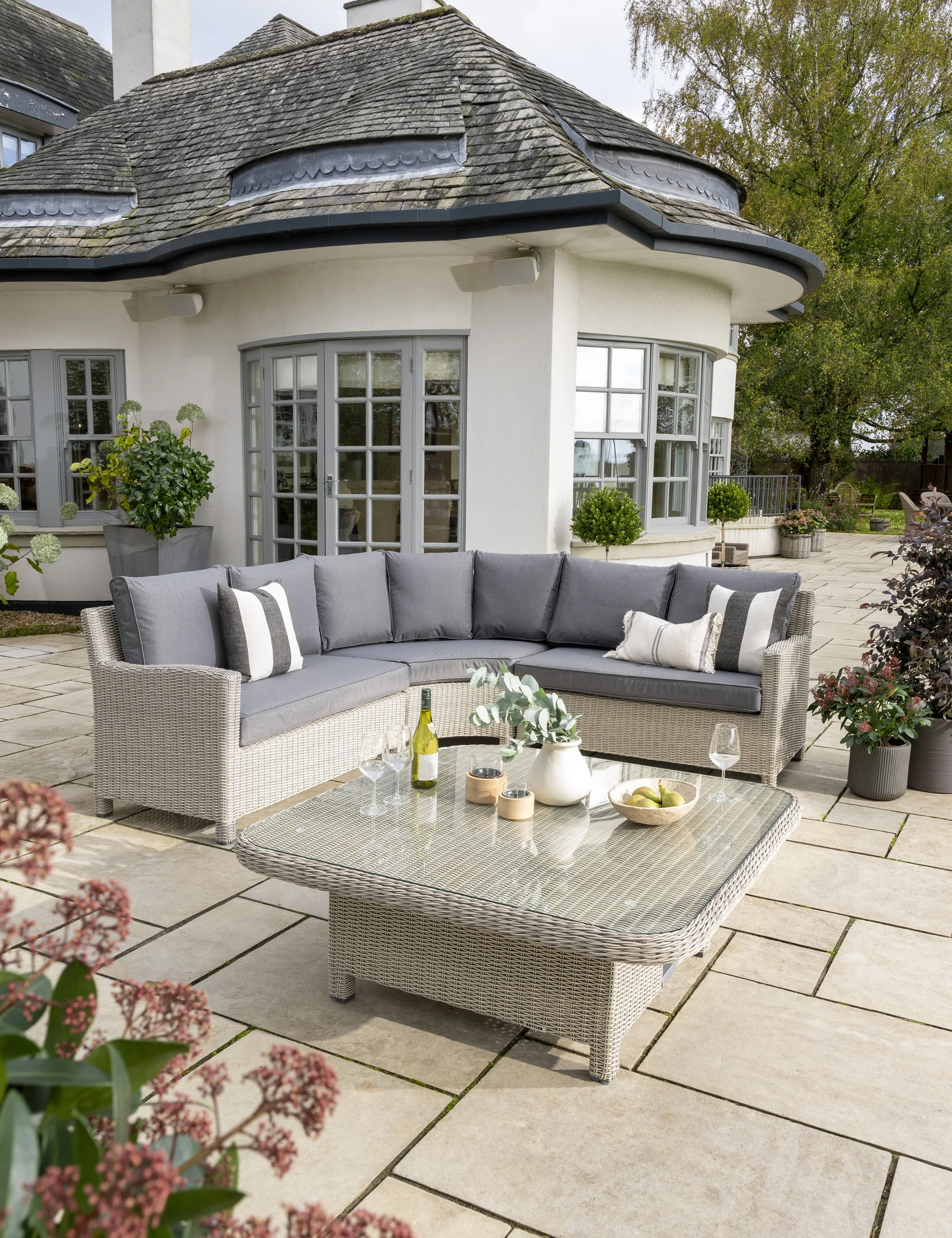 Palma Grande High/Low Table with Glass Top - Image 5