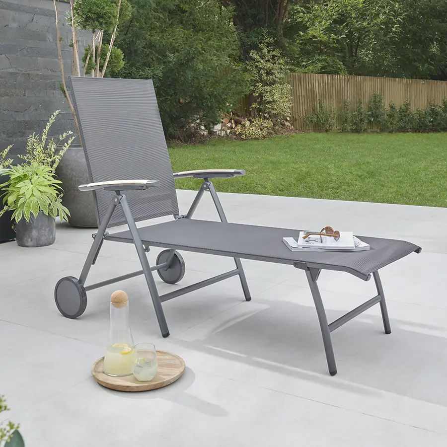 Surf Active Folding Sun lounger - Image 3
