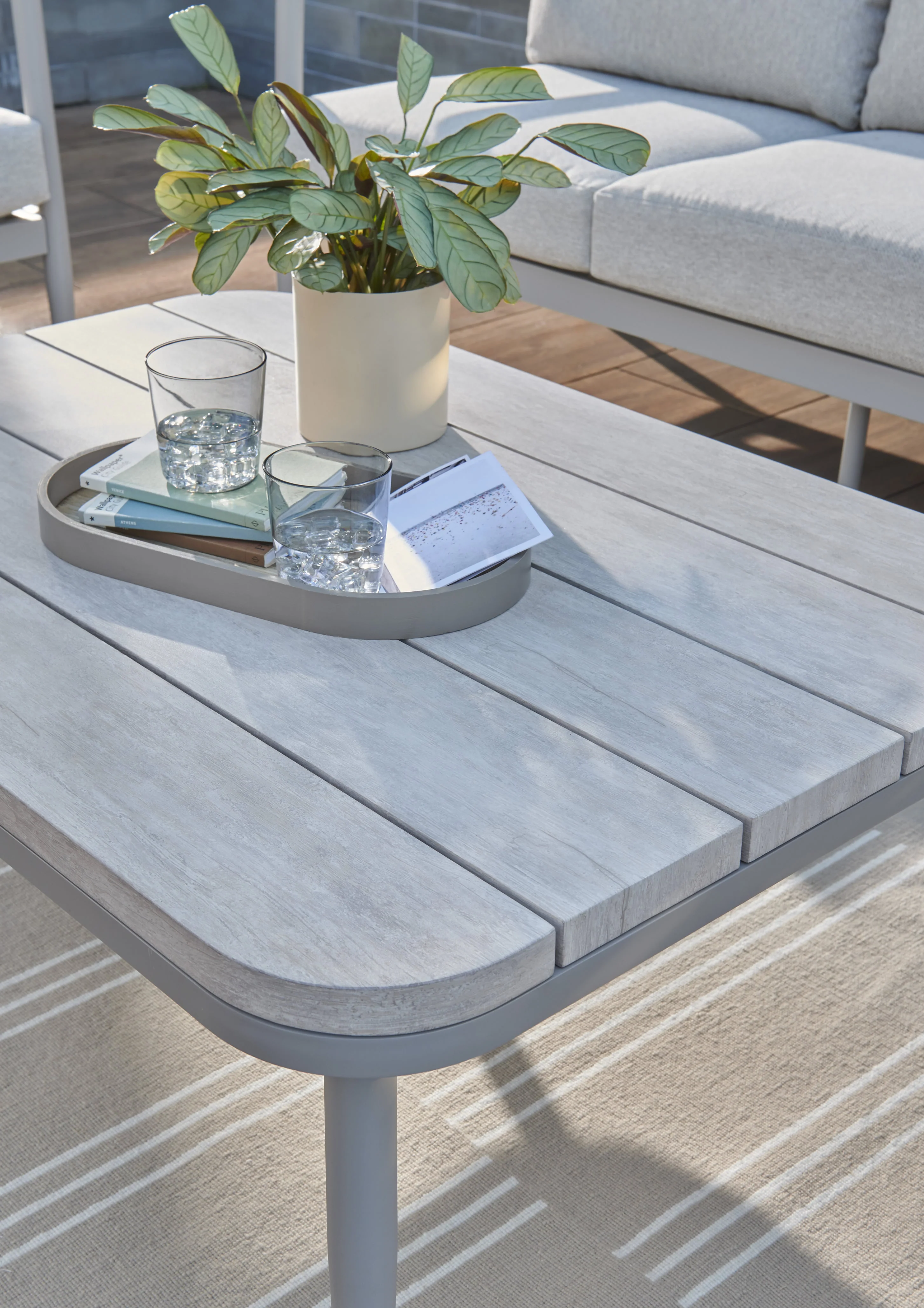 Trento 5-Seat Lounge Set - Image 6