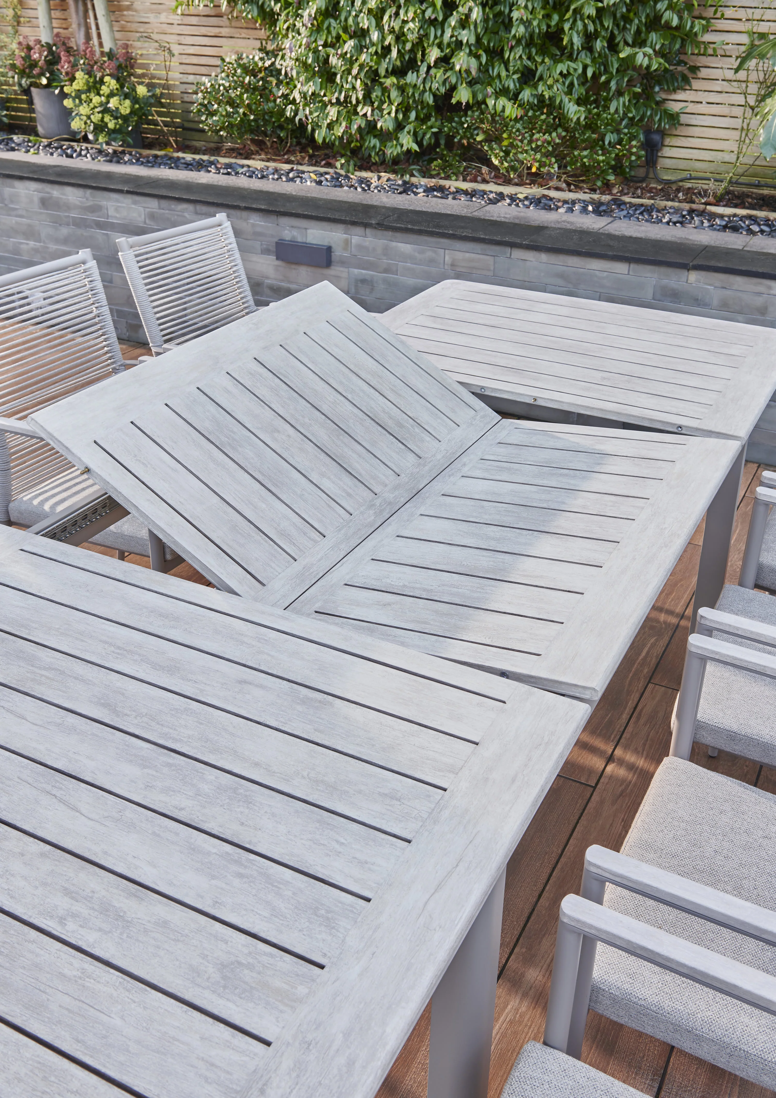 Trento 6-Seat Dining Set - Image 3